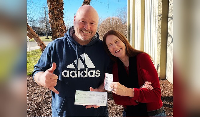 Litchfield Couple Celebrates $100,000 Cash5 Win with Dinner and a Wedding Proposal